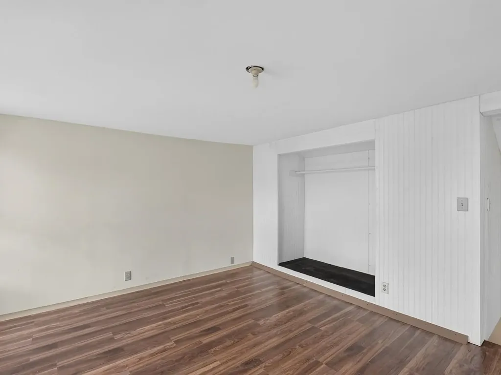 56 Giards Bay Drive Bridport VT 05734
