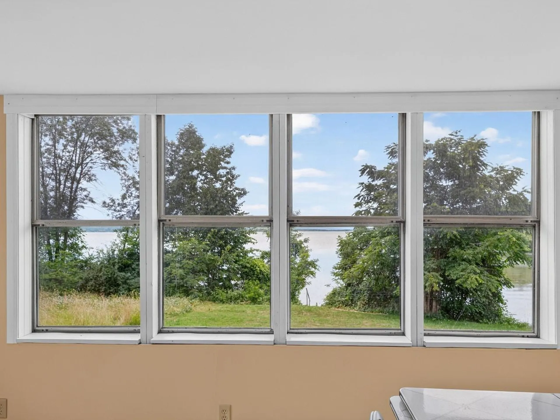 56 Giards Bay Drive Bridport VT 05734