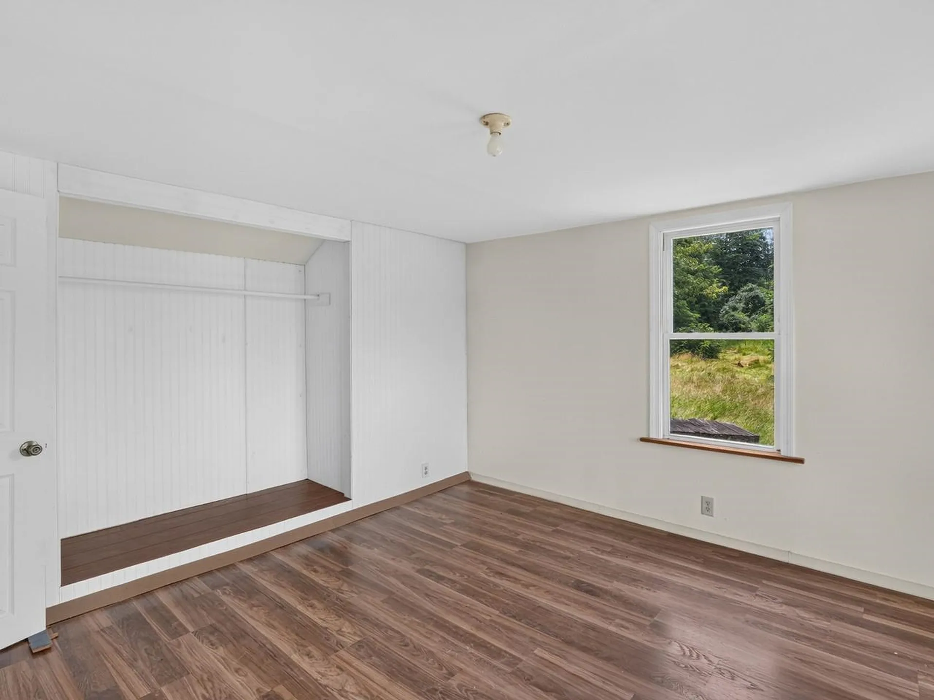 56 Giards Bay Drive Bridport VT 05734
