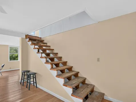 56 Giards Bay Drive Bridport VT 05734