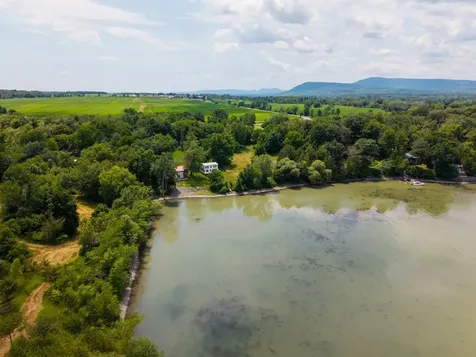 56 Giards Bay Drive Bridport VT 05734