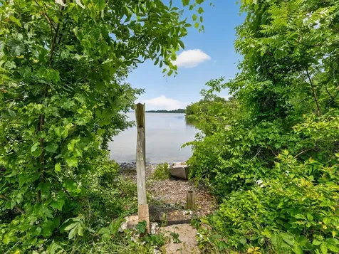 56 Giards Bay Drive Bridport VT 05734
