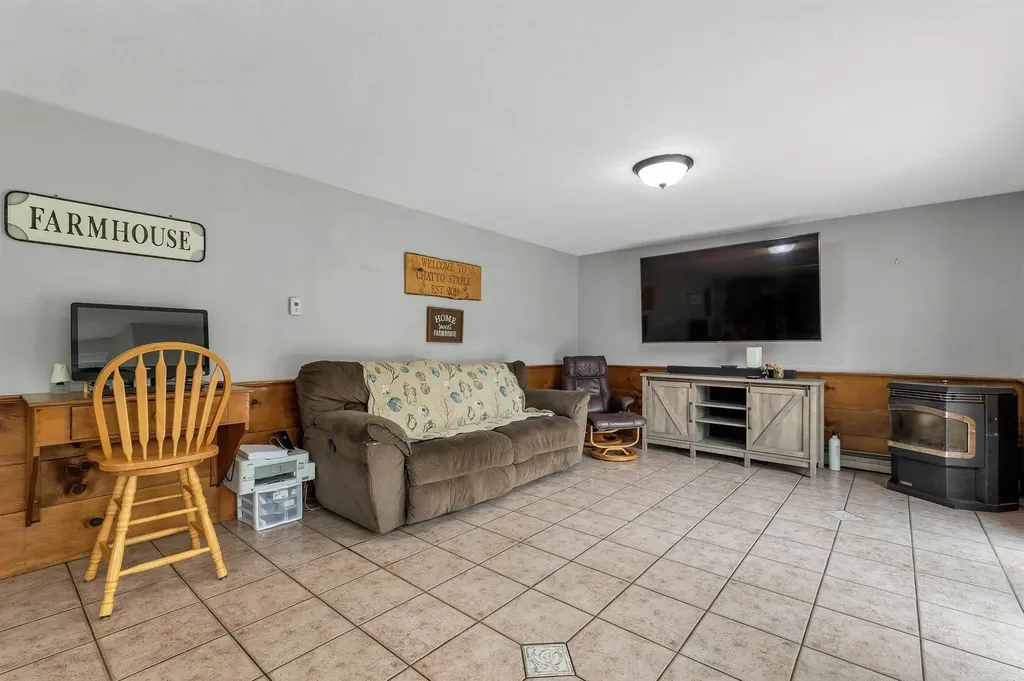 102 Joppa Road Merrimack NH 03054