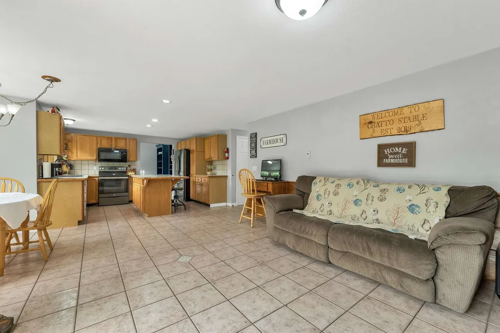 102 Joppa Road Merrimack NH 03054