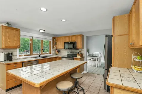 102 Joppa Road Merrimack NH 03054