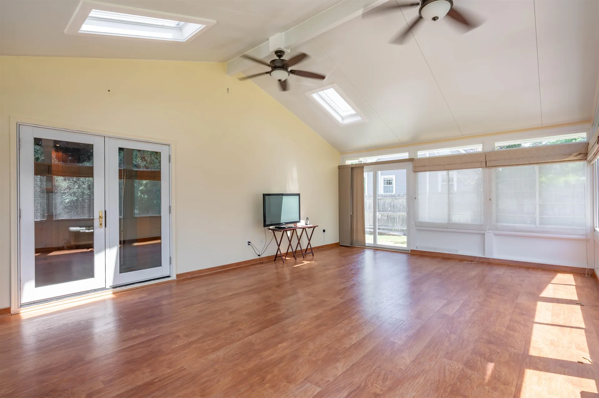 6 Aztec Road Nashua NH 03063