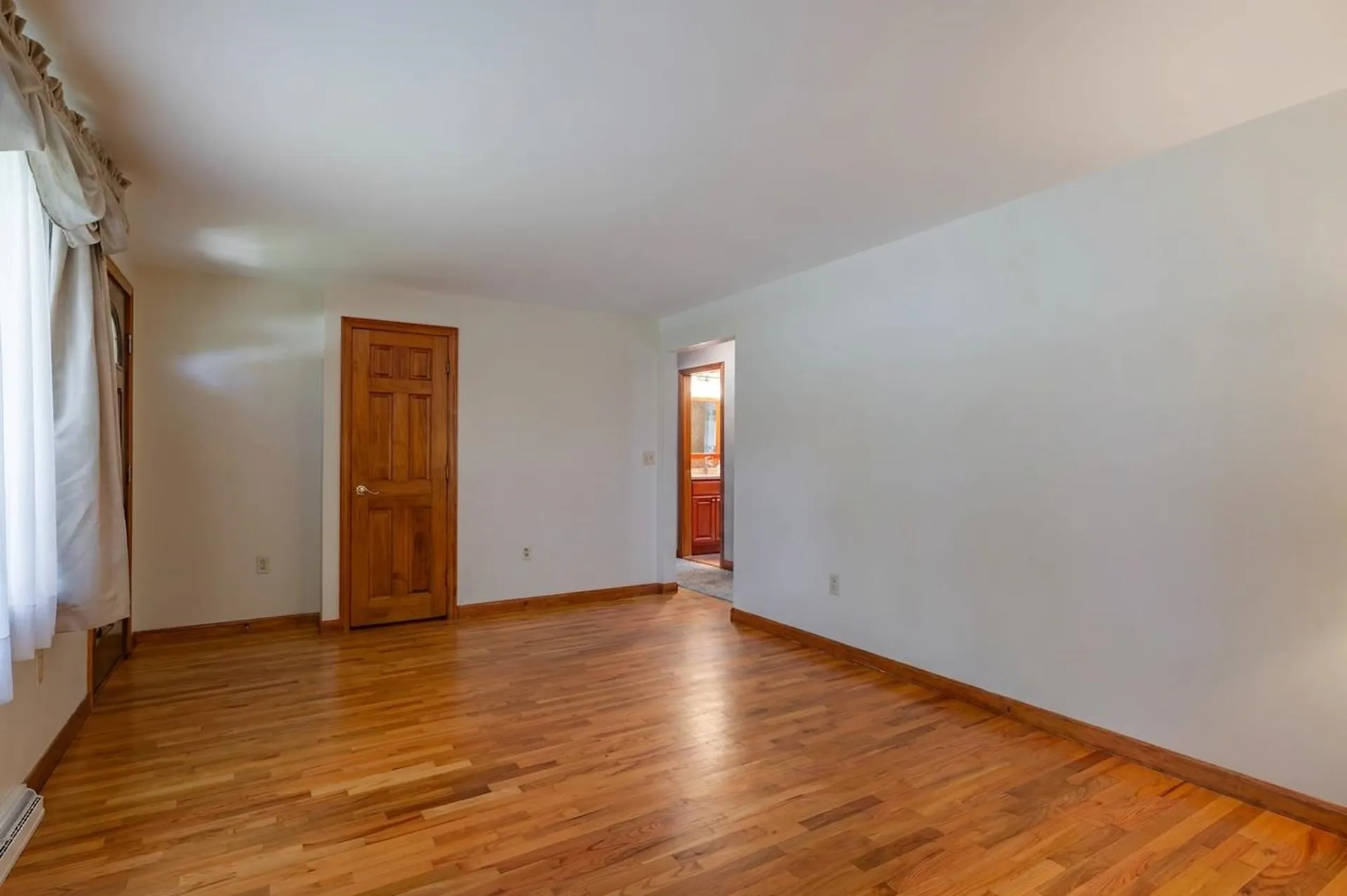 6 Aztec Road Nashua NH 03063