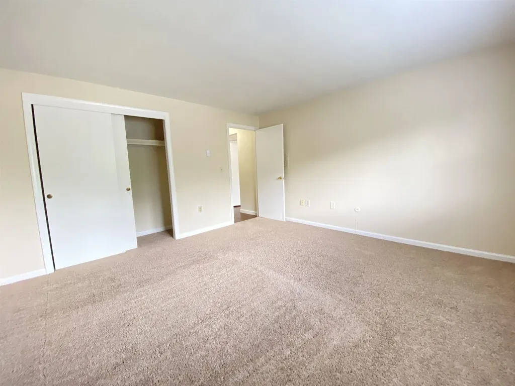 95 Powers Street Milford NH 03055