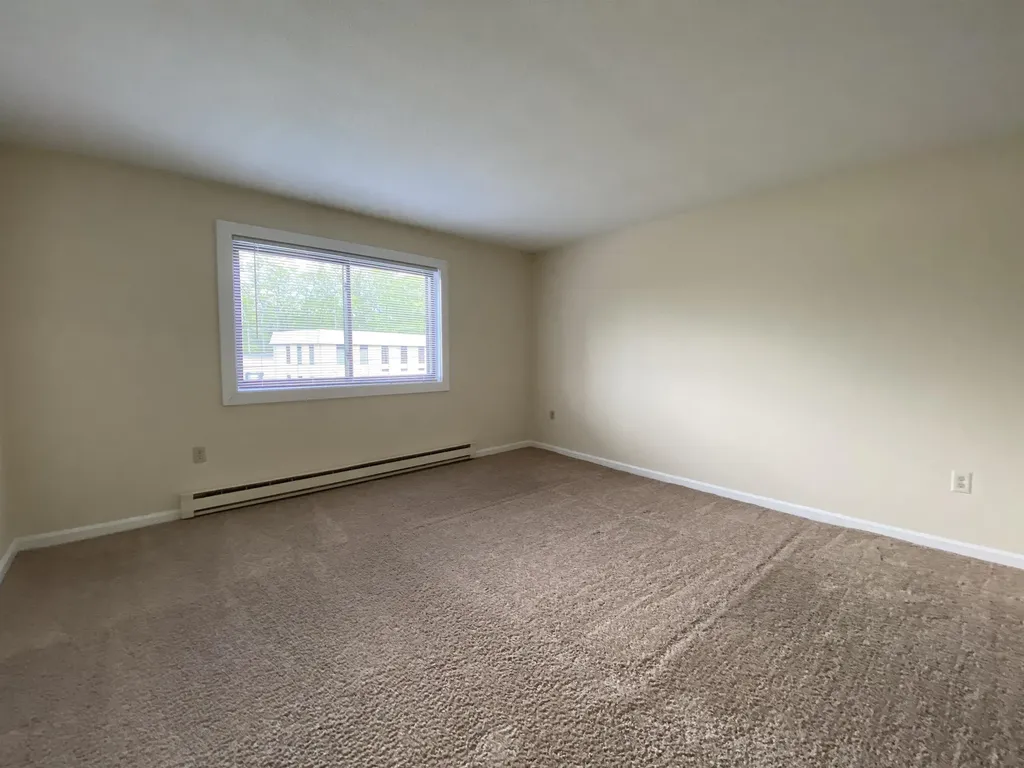 95 Powers Street Milford NH 03055