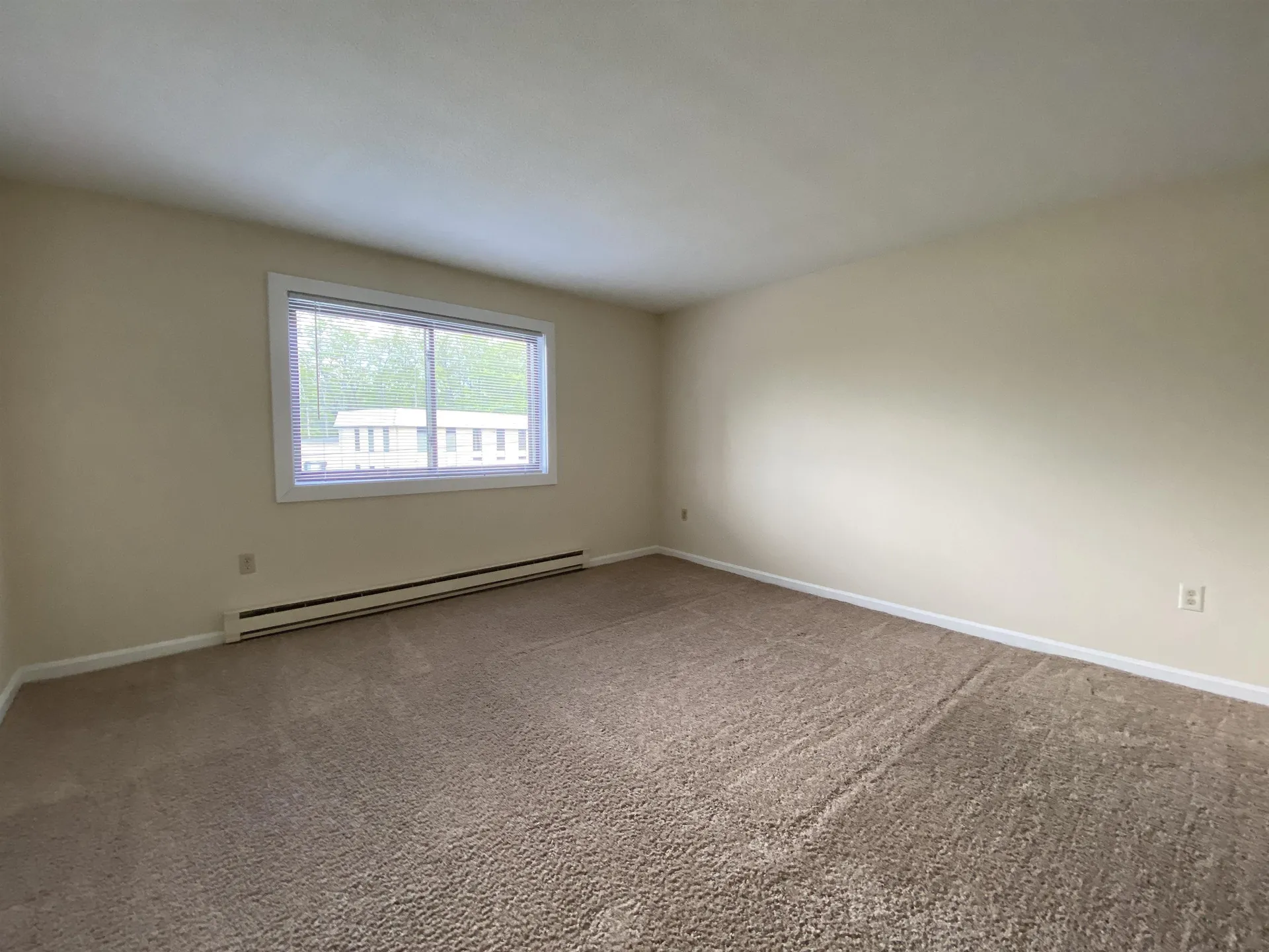 95 Powers Street Milford NH 03055