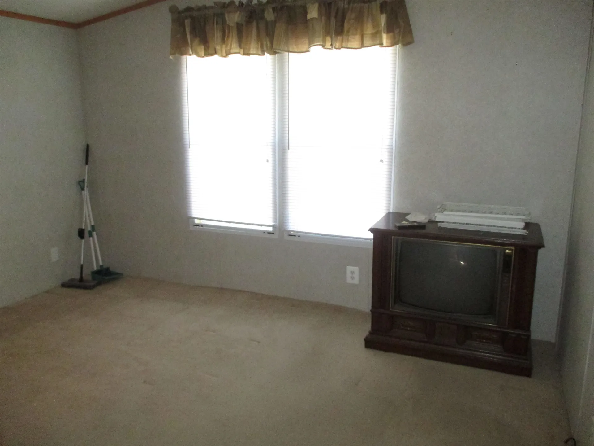 109 Colonial Avenue Somersworth NH 03878