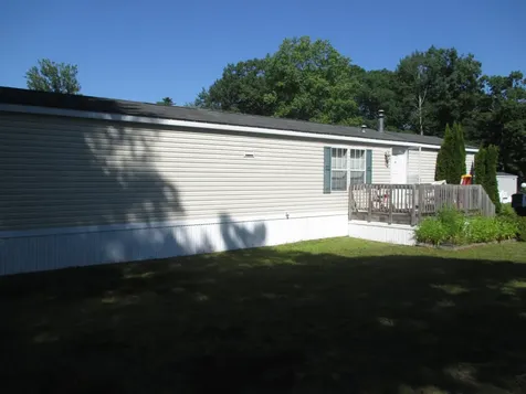 109 Colonial Avenue Somersworth NH 03878