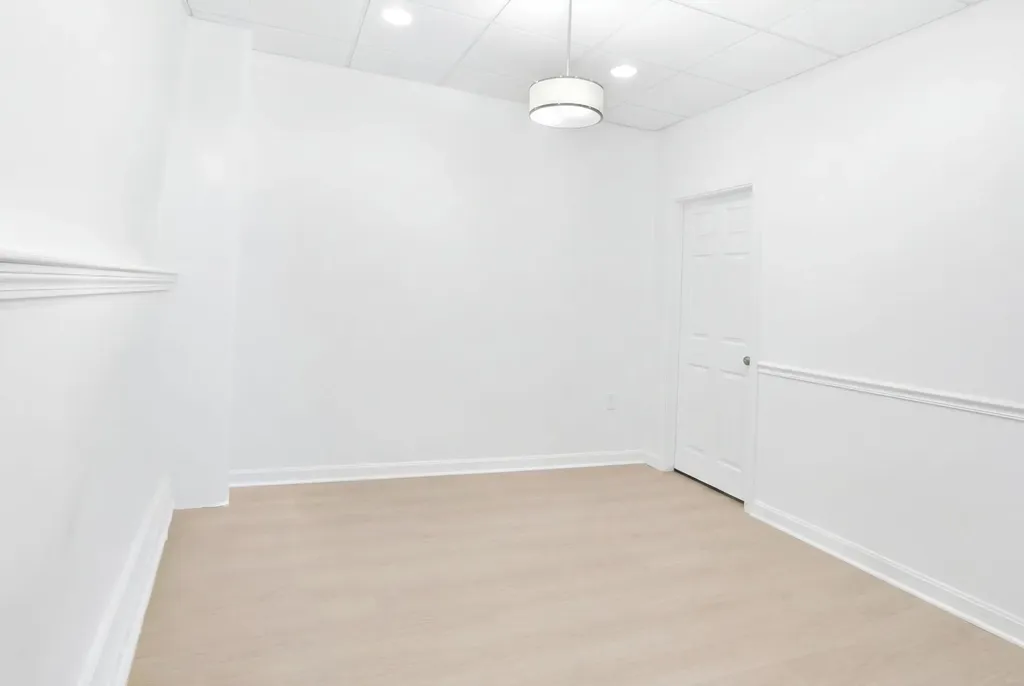 18 Cobble Hill Road Nashua NH 03062
