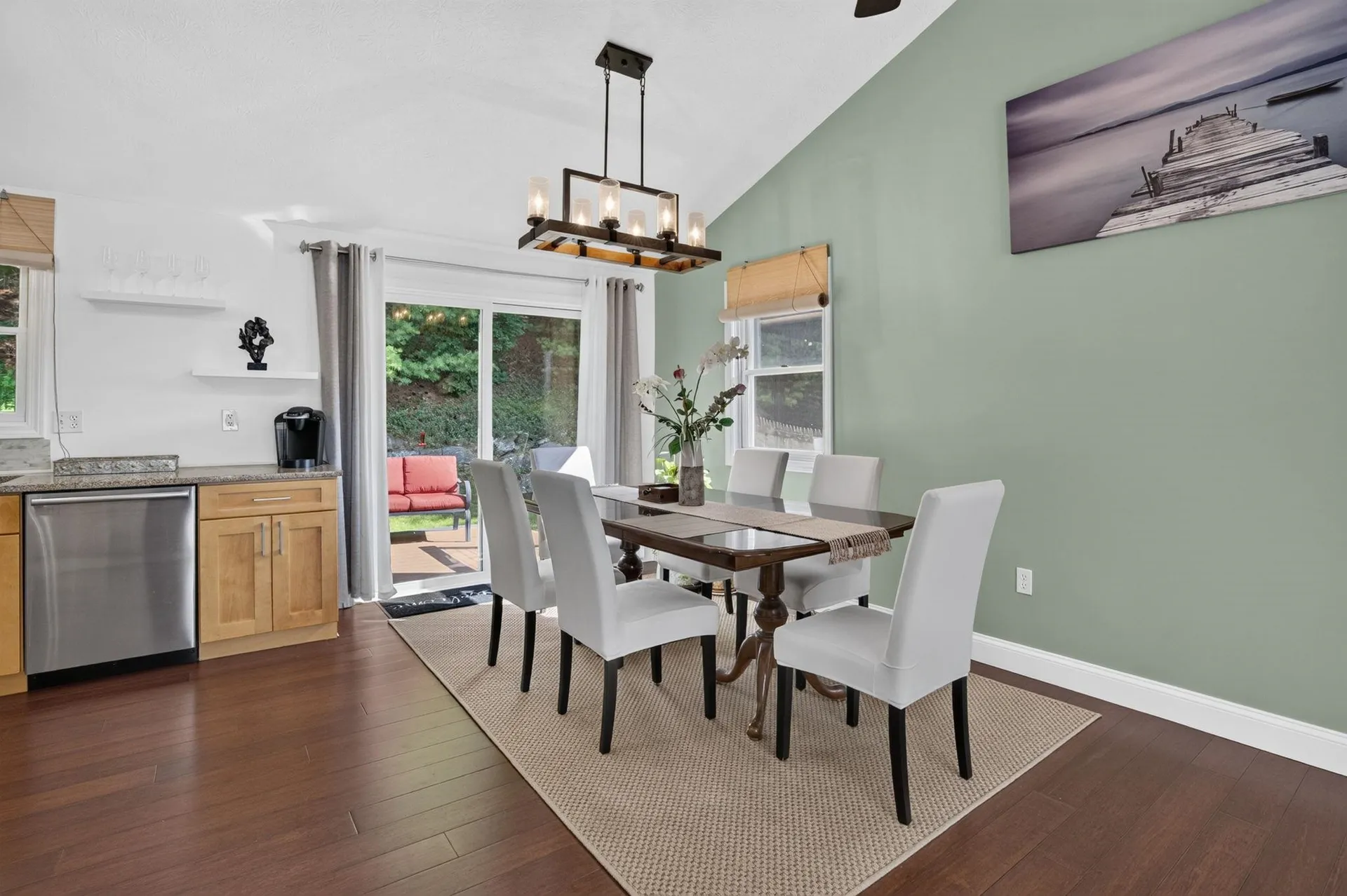 18 Cobble Hill Road Nashua NH 03062