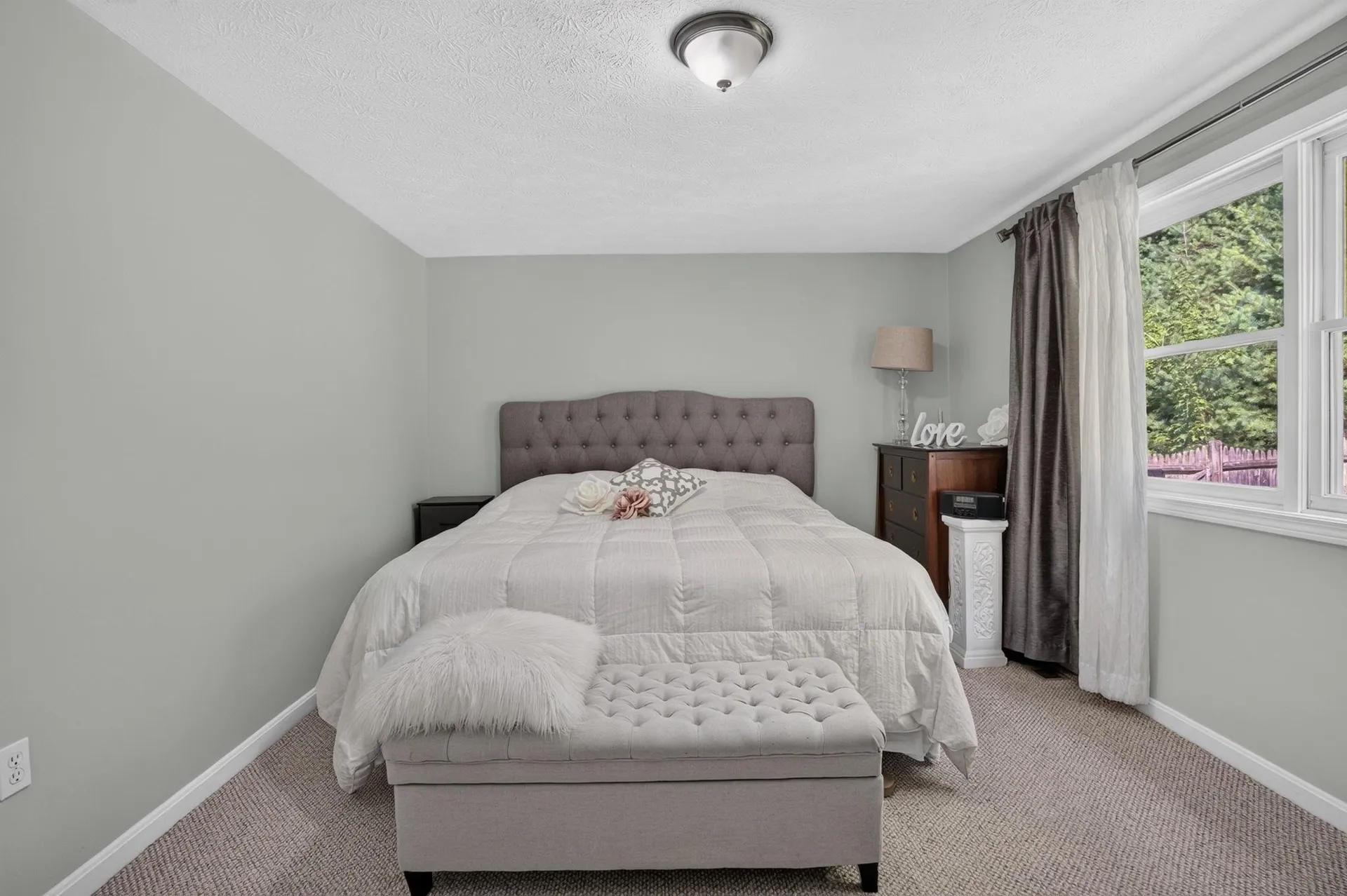 18 Cobble Hill Road Nashua NH 03062