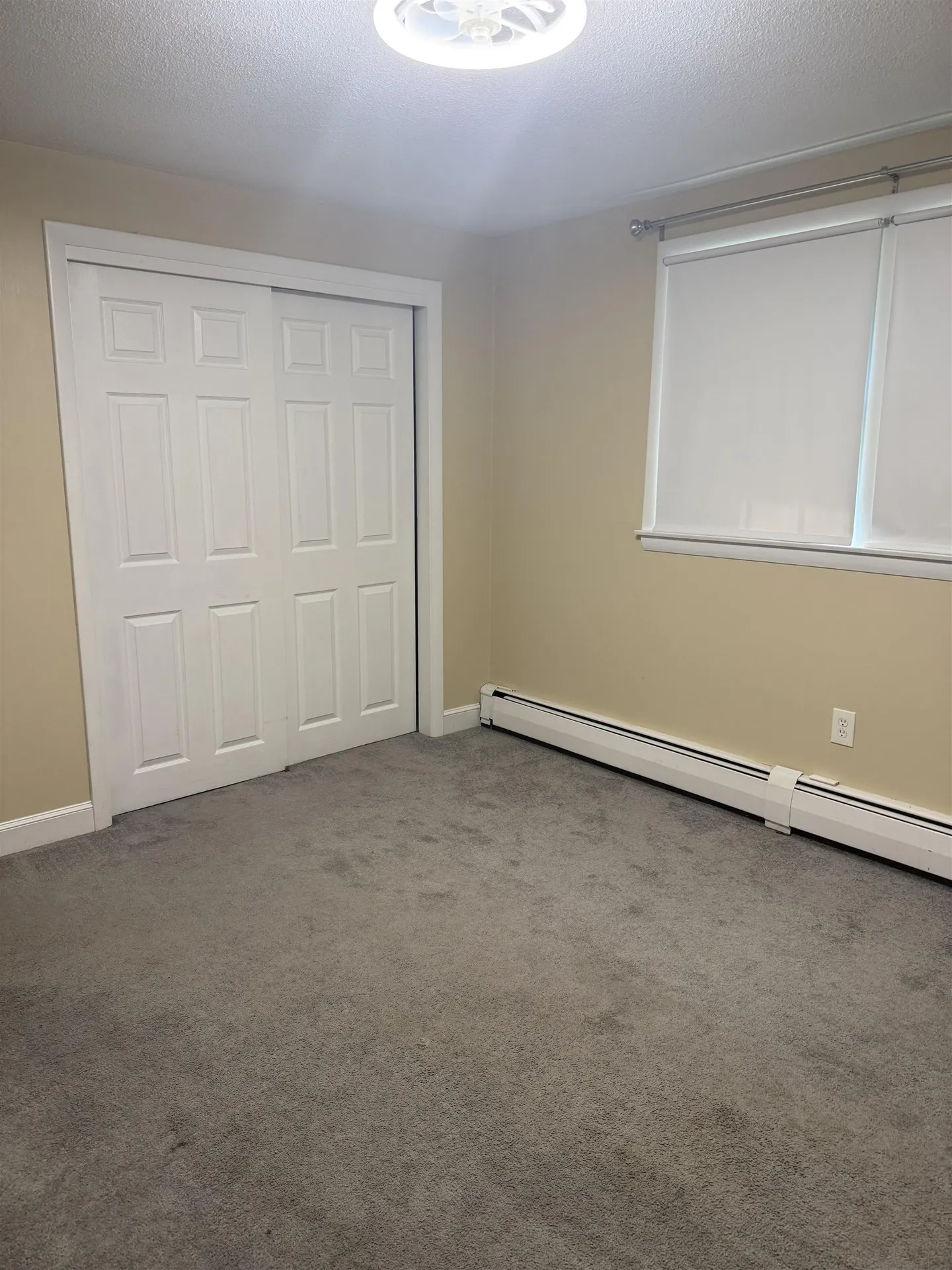 6 Auburn Street Plaistow NH 03865