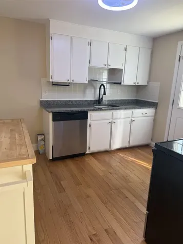 6 Auburn Street Plaistow NH 03865