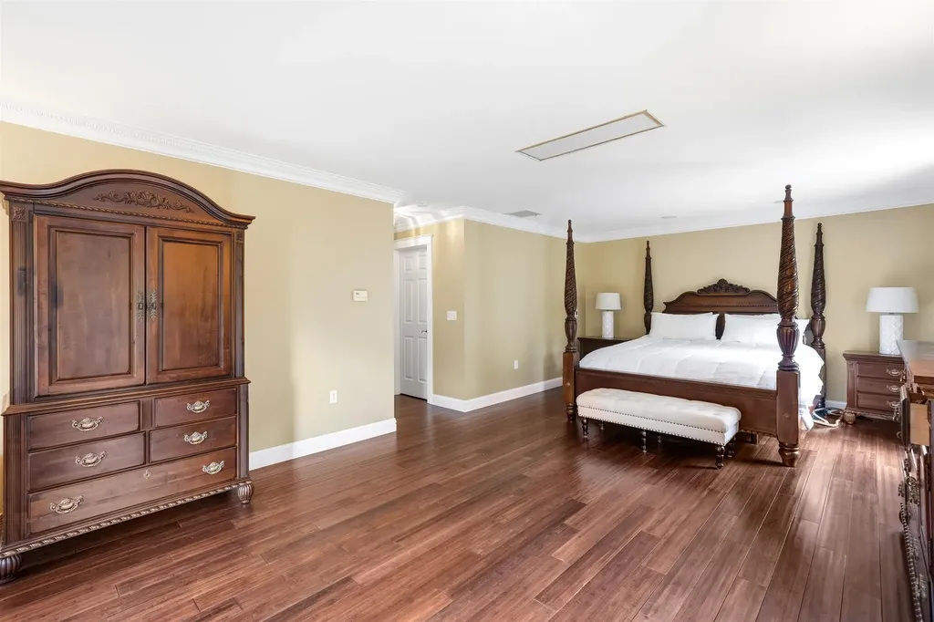 5 Sherwood Road Windham NH 03087