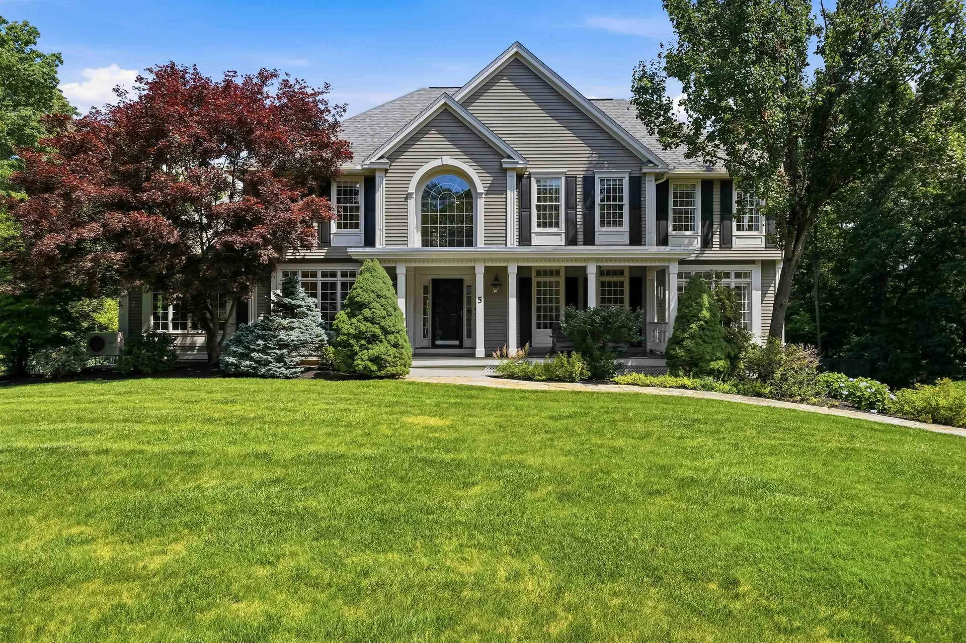 5 Sherwood Road Windham NH 03087