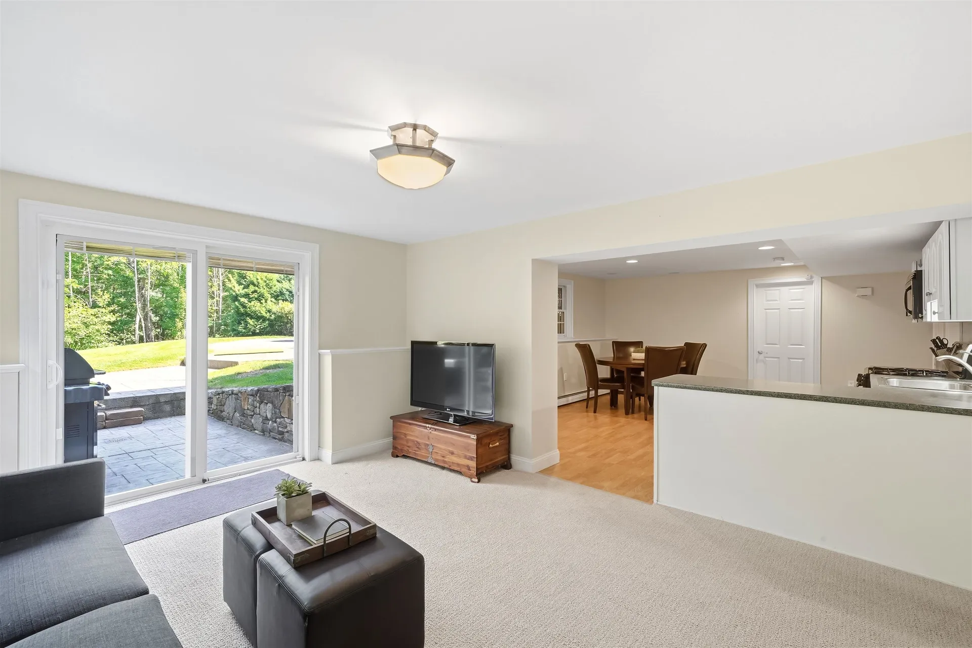 5 Sherwood Road Windham NH 03087