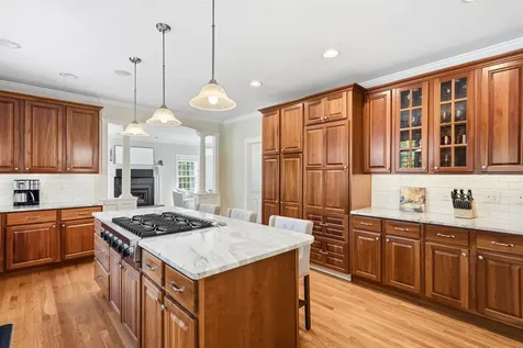 5 Sherwood Road Windham NH 03087
