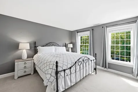5 Sherwood Road Windham NH 03087