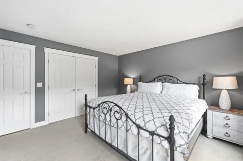 5 Sherwood Road Windham NH 03087