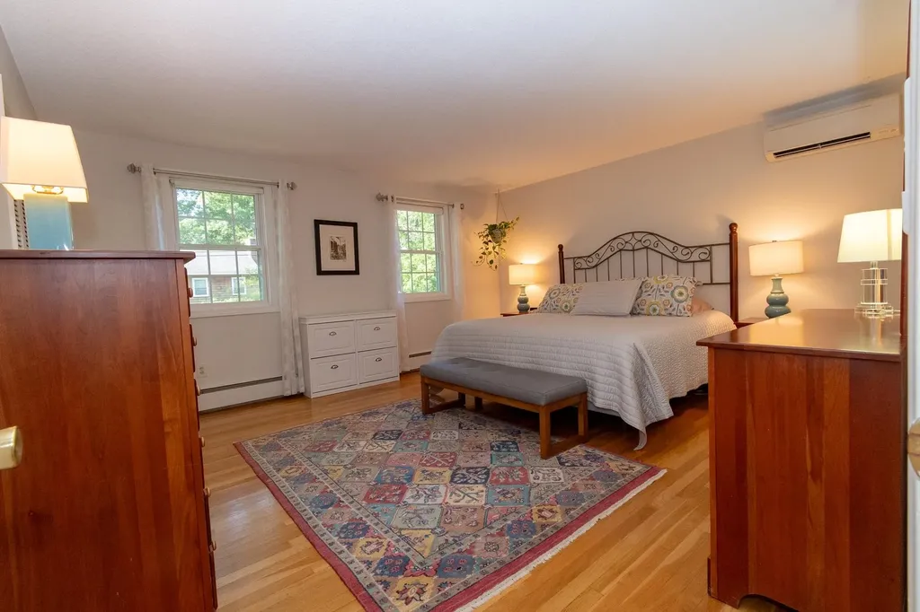 376 N Bend Drive Manchester NH 03104