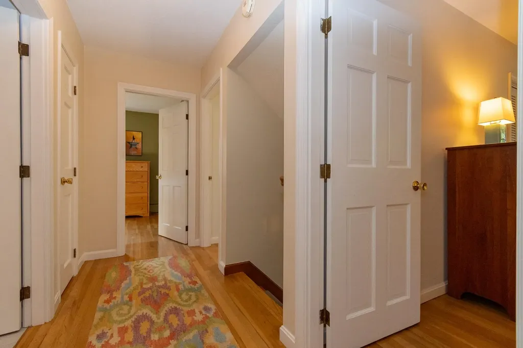 376 N Bend Drive Manchester NH 03104