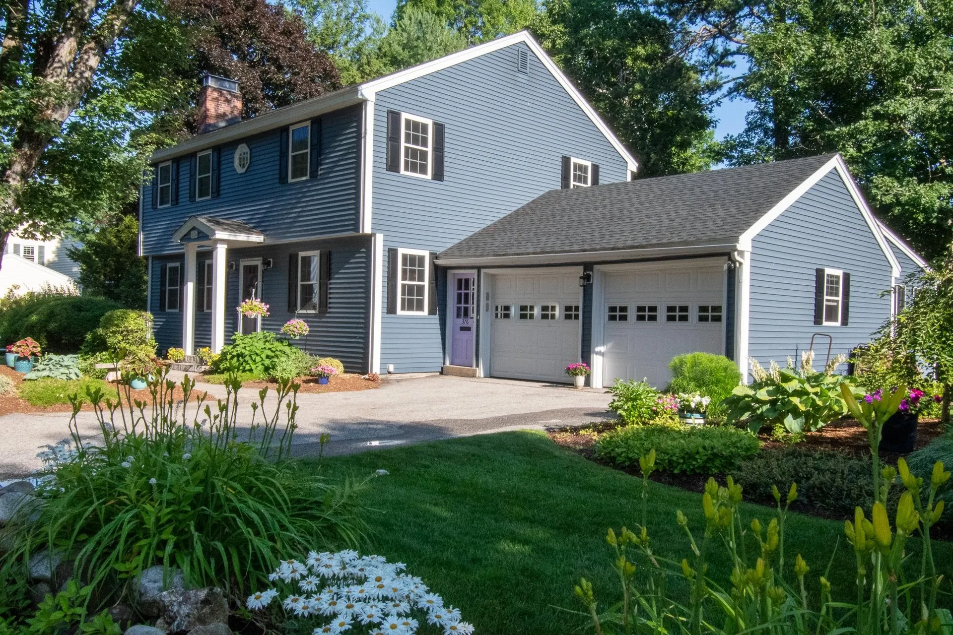 376 N Bend Drive Manchester NH 03104