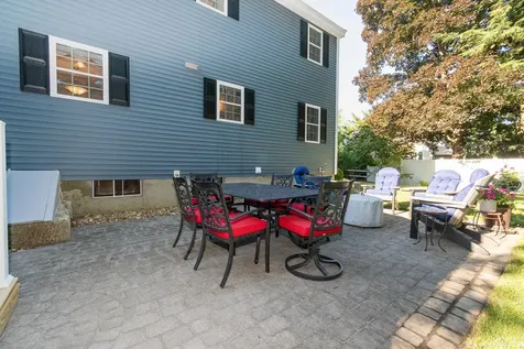 376 N Bend Drive Manchester NH 03104
