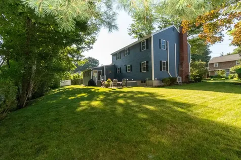 376 N Bend Drive Manchester NH 03104