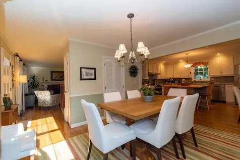 376 N Bend Drive Manchester NH 03104