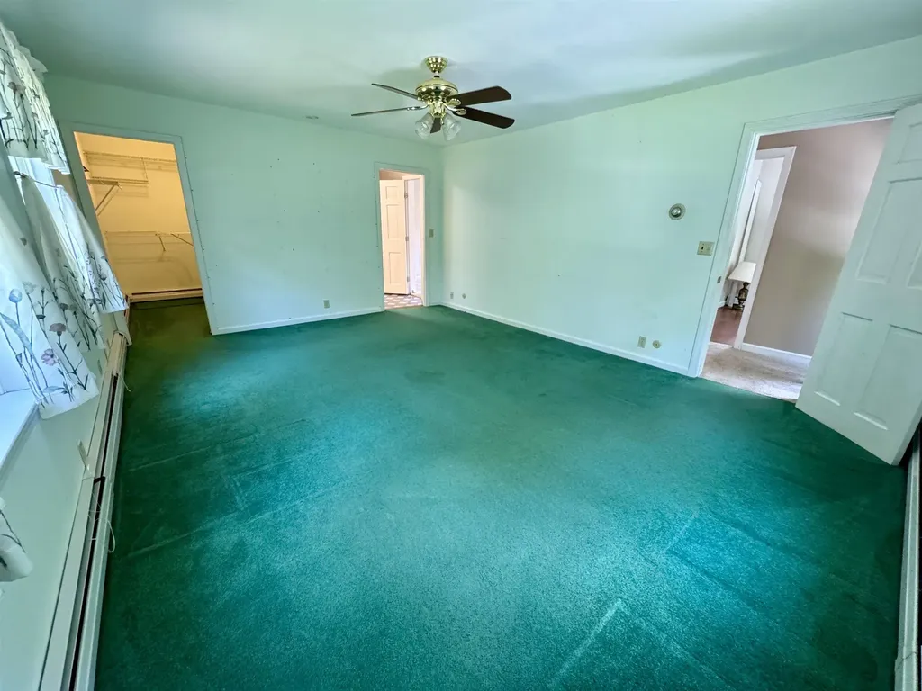 22 Fox Run Piermont NH 03779