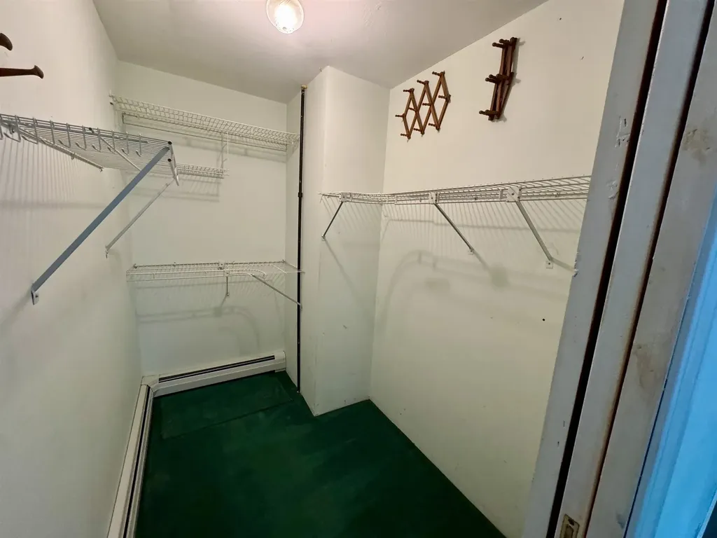 22 Fox Run Piermont NH 03779