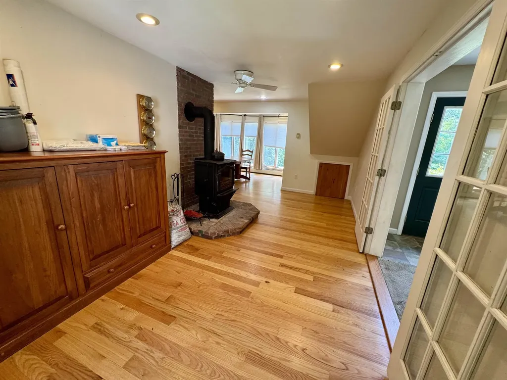 22 Fox Run Piermont NH 03779