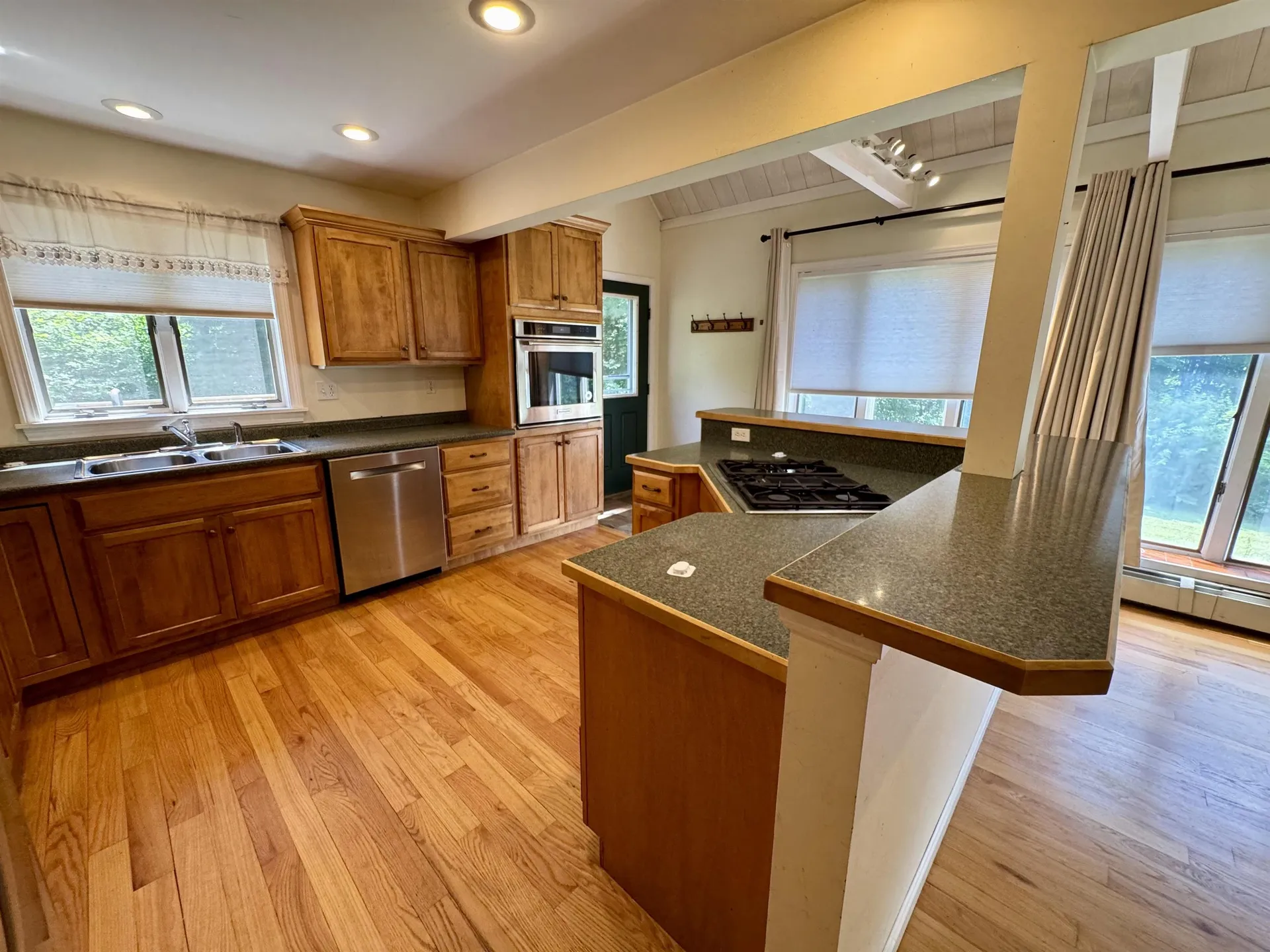 22 Fox Run Piermont NH 03779