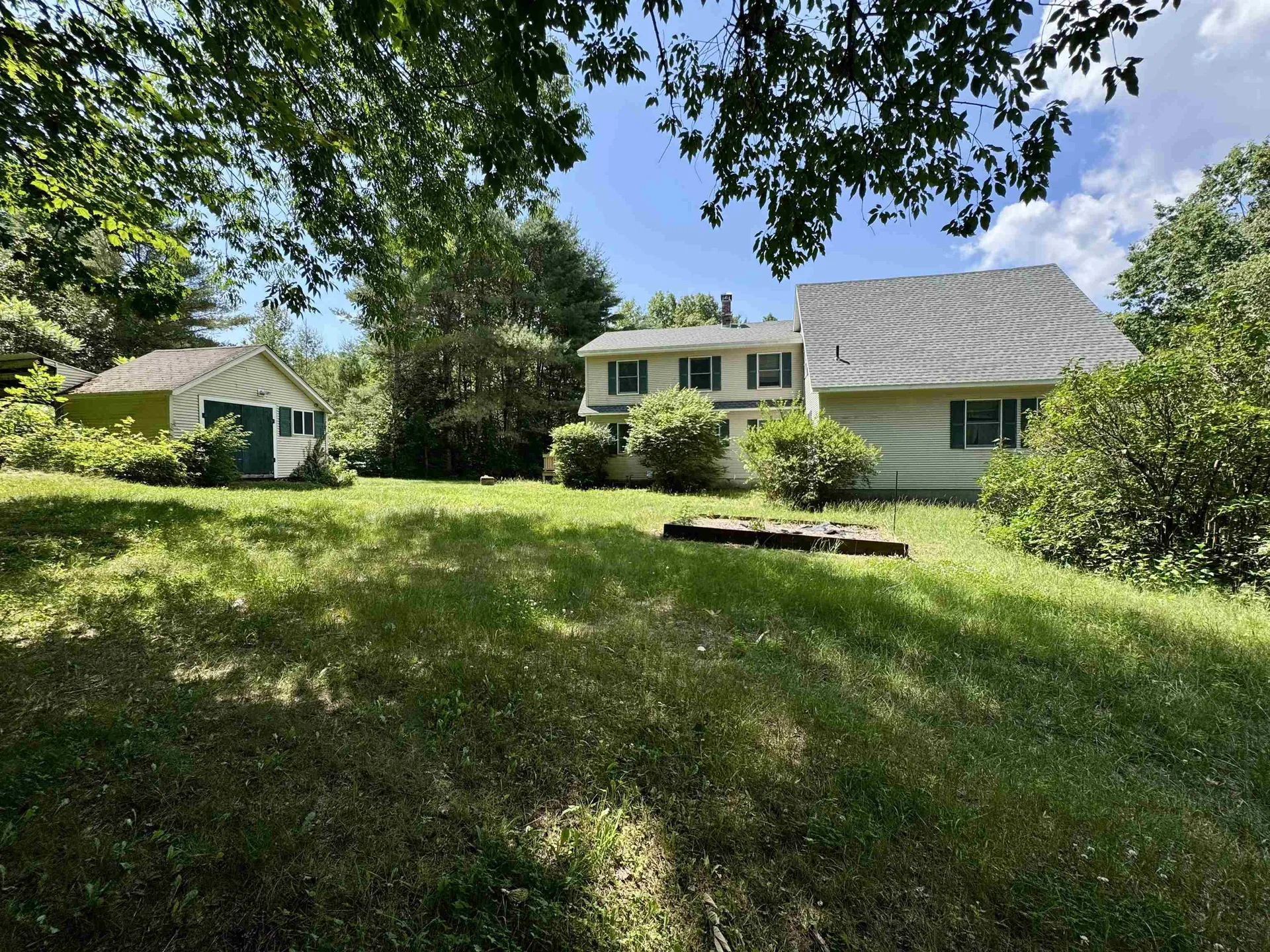 22 Fox Run Piermont NH 03779