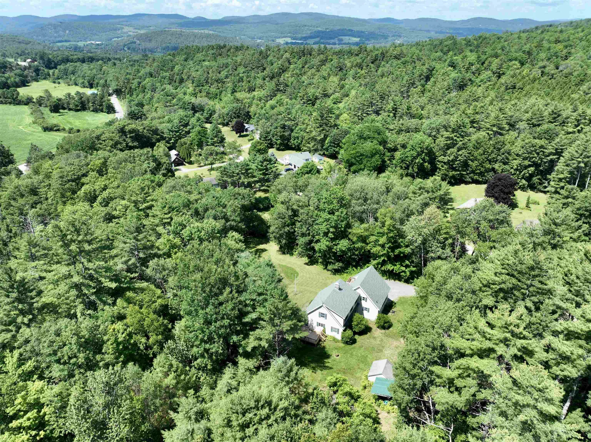 22 Fox Run Piermont NH 03779
