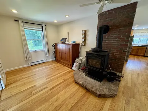 22 Fox Run Piermont NH 03779