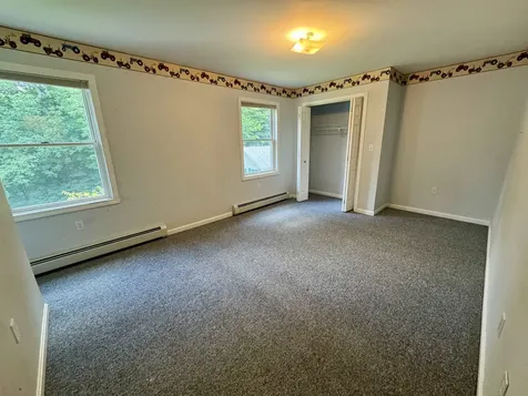 22 Fox Run Piermont NH 03779