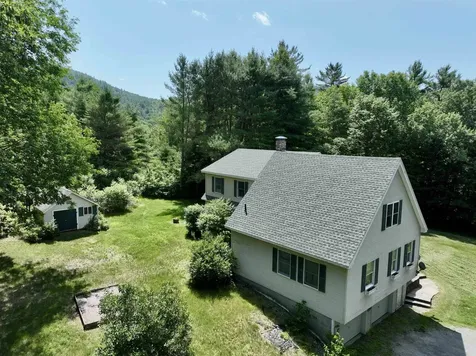 22 Fox Run Piermont NH 03779