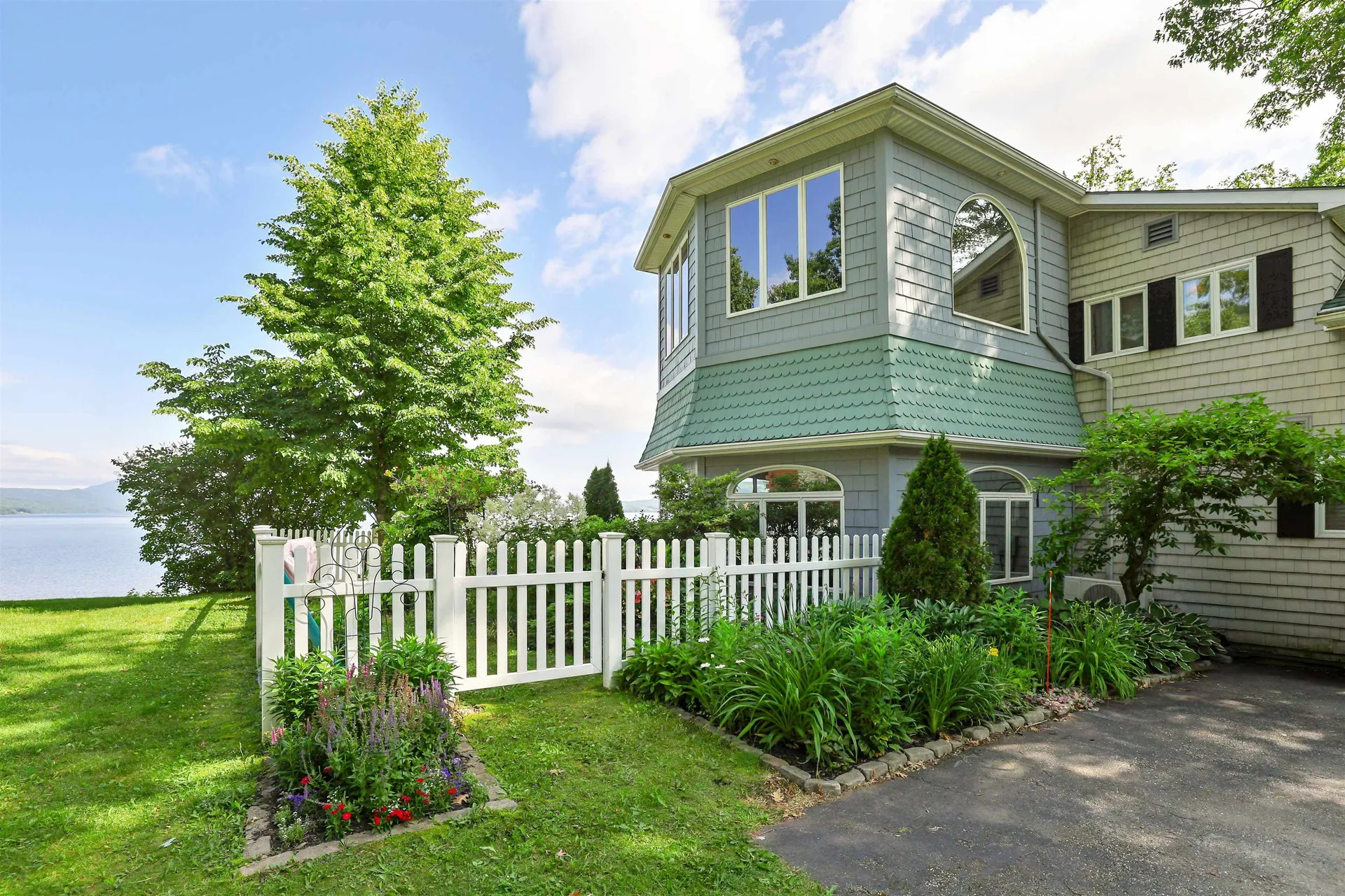 103 Loop Road Newport City VT 05855
