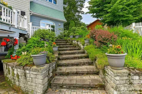 103 Loop Road Newport City VT 05855