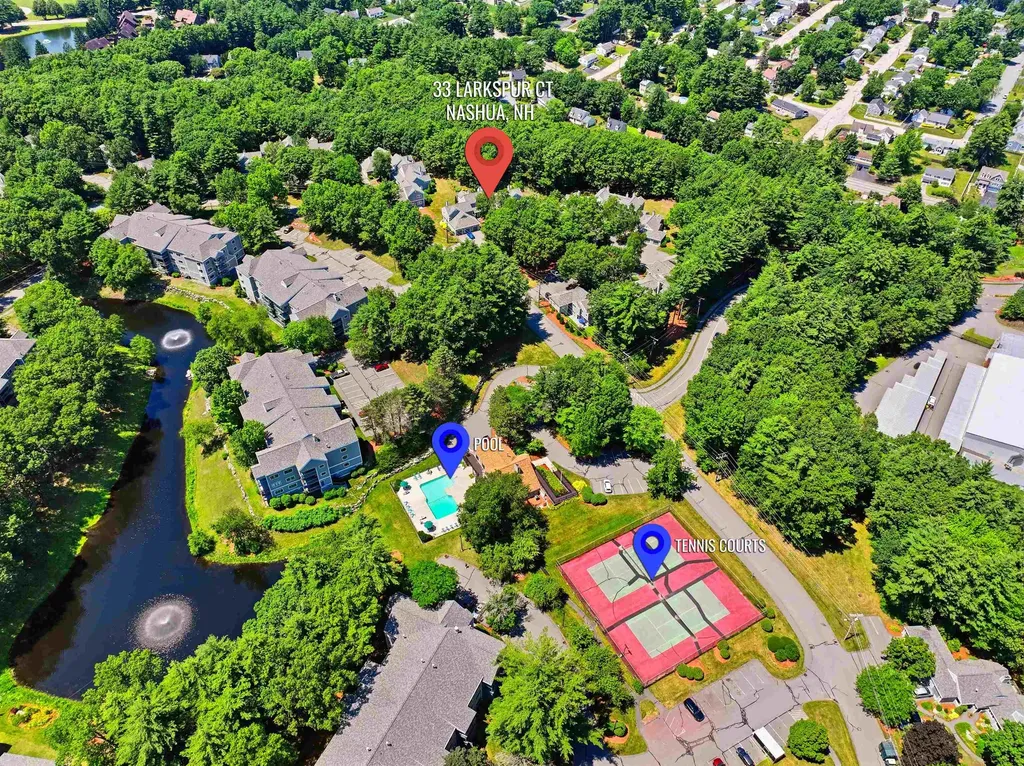 33 Larkspur Court Nashua NH 03062