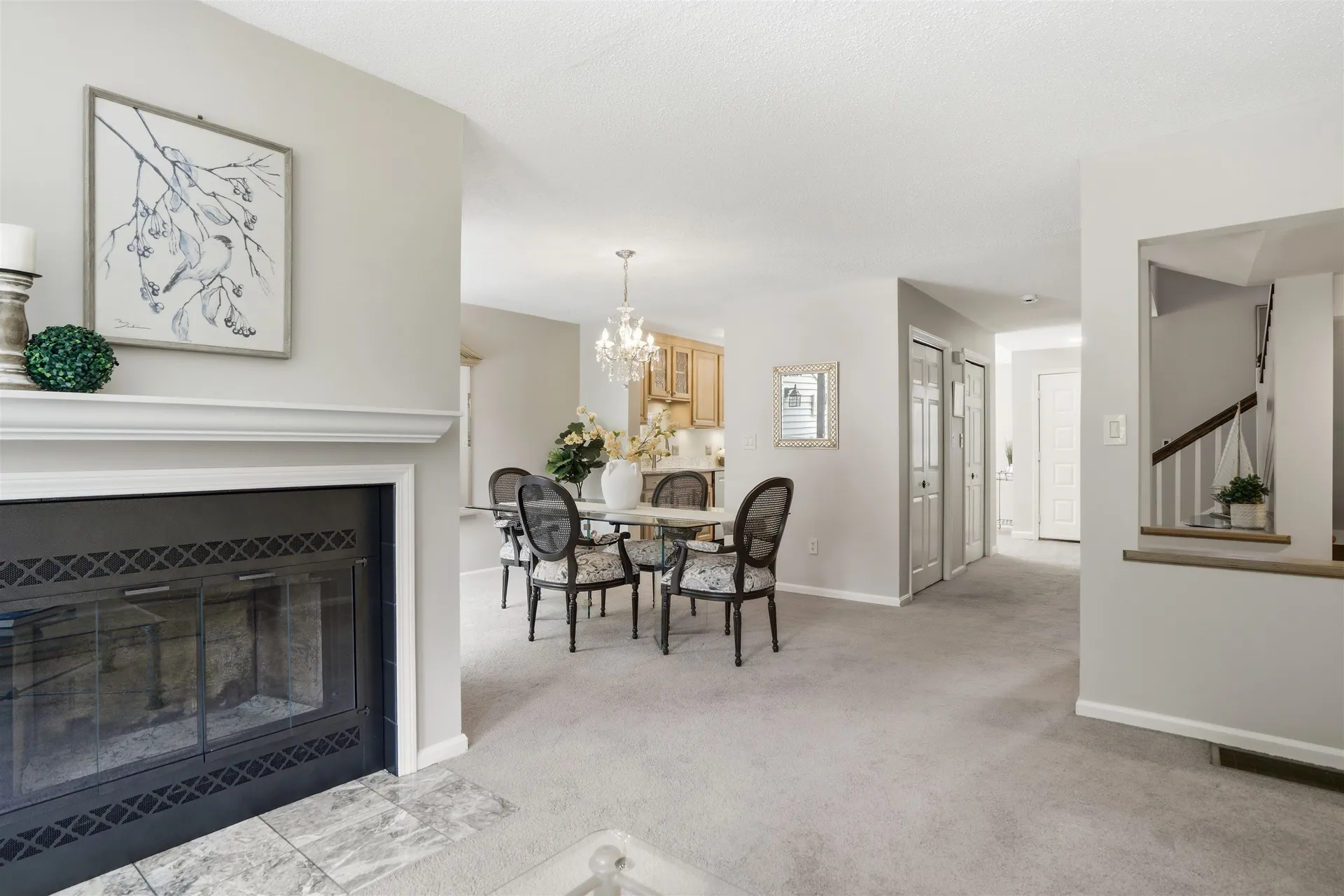 33 Larkspur Court Nashua NH 03062