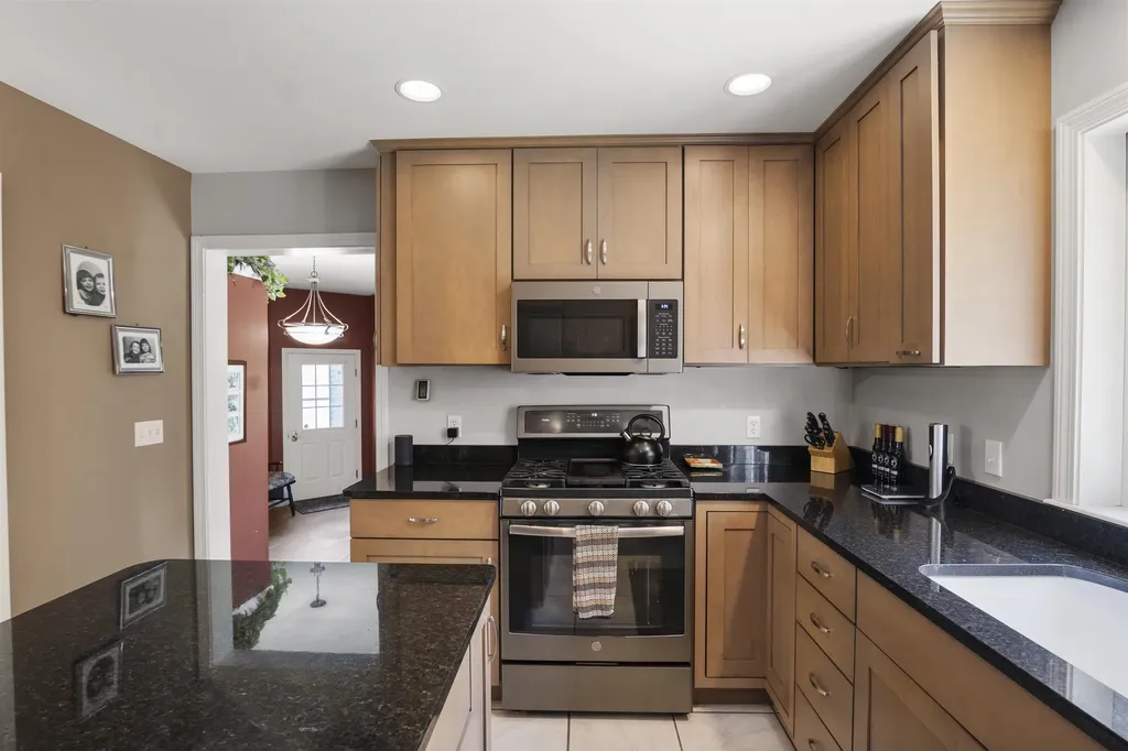 1112 Cobb Hill Road Moretown VT 05660