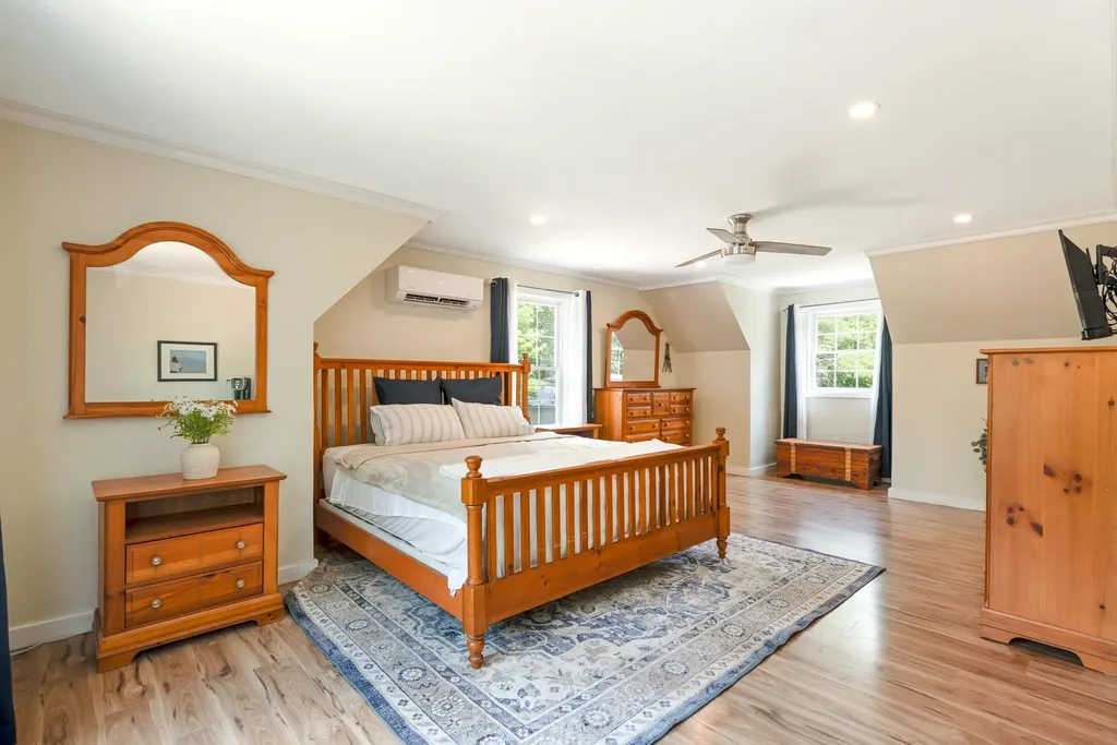 98 Gary Road Middleton NH 03887