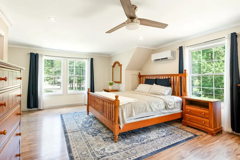 98 Gary Road Middleton NH 03887