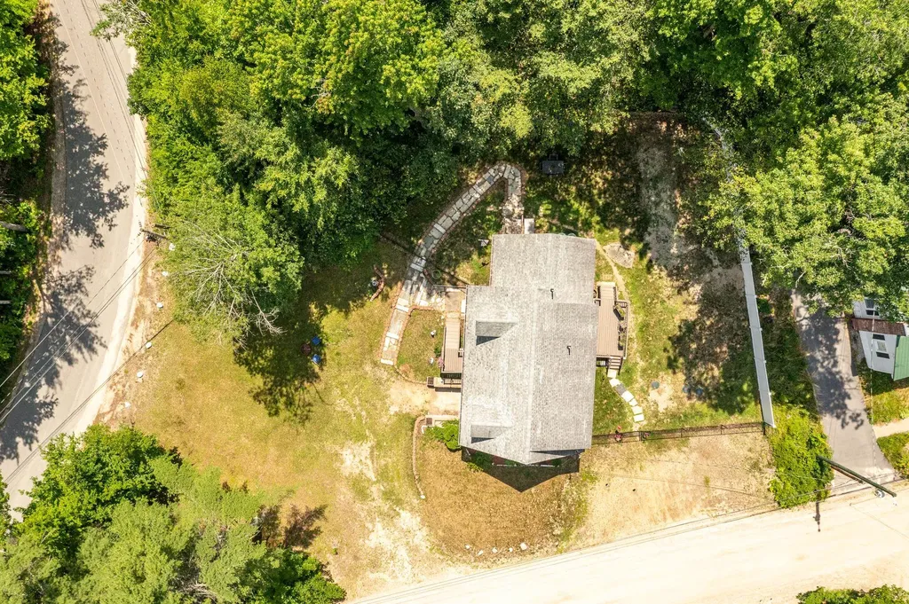 98 Gary Road Middleton NH 03887